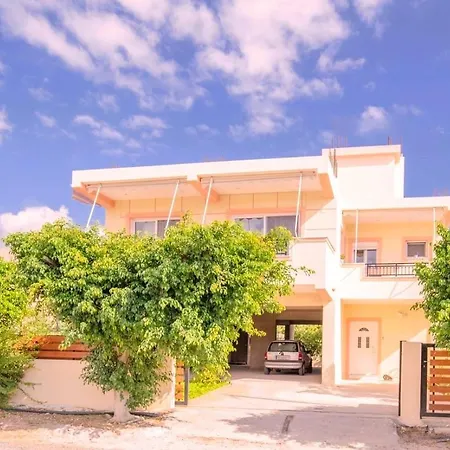 Дом отдыха Apple Detached House In Sunny *